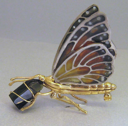 Monarch Standing Shoulder brooch